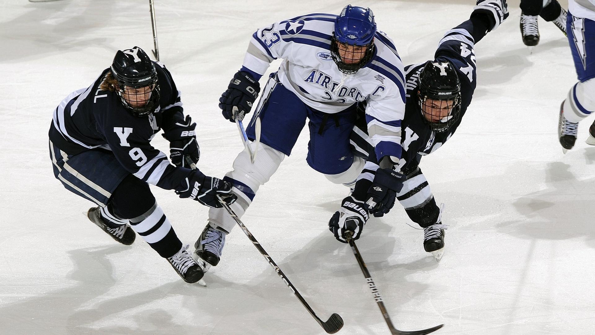 数据华丽是表象 制约老鹰的恰恰是特雷·扬?