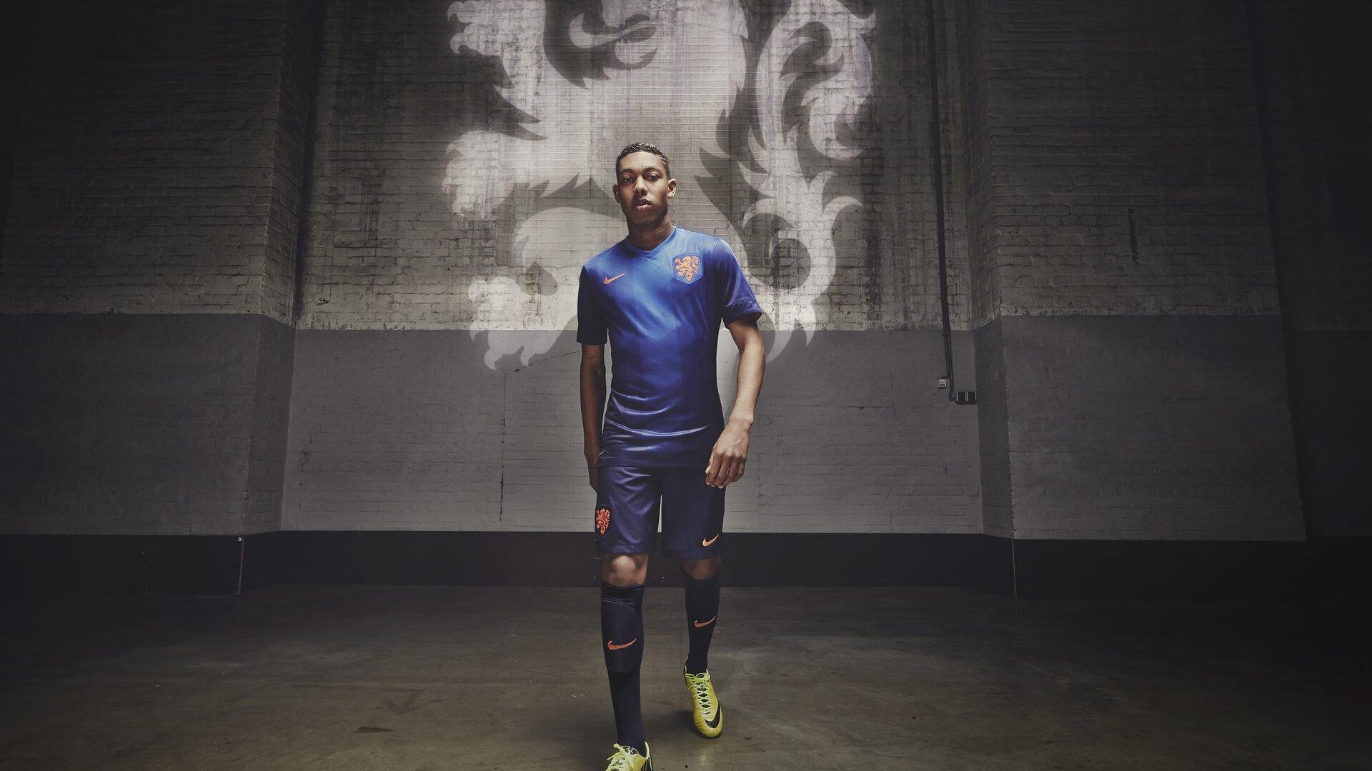 亚洲篮球新纪元，日本男篮力克全主力法国，八村垒与渡边雄太合砍37+16闪耀国际赛场